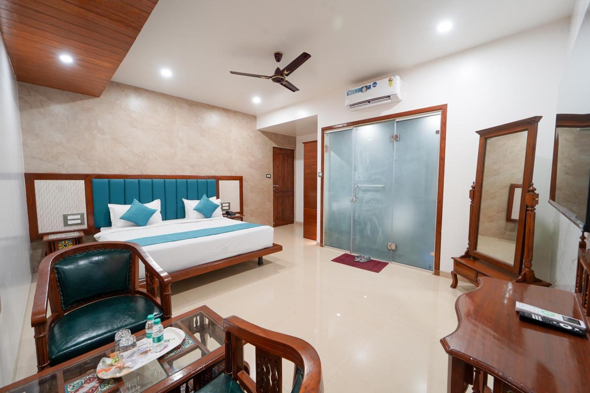 Hotel Bright Star Mahābaleshwar Exterior foto
