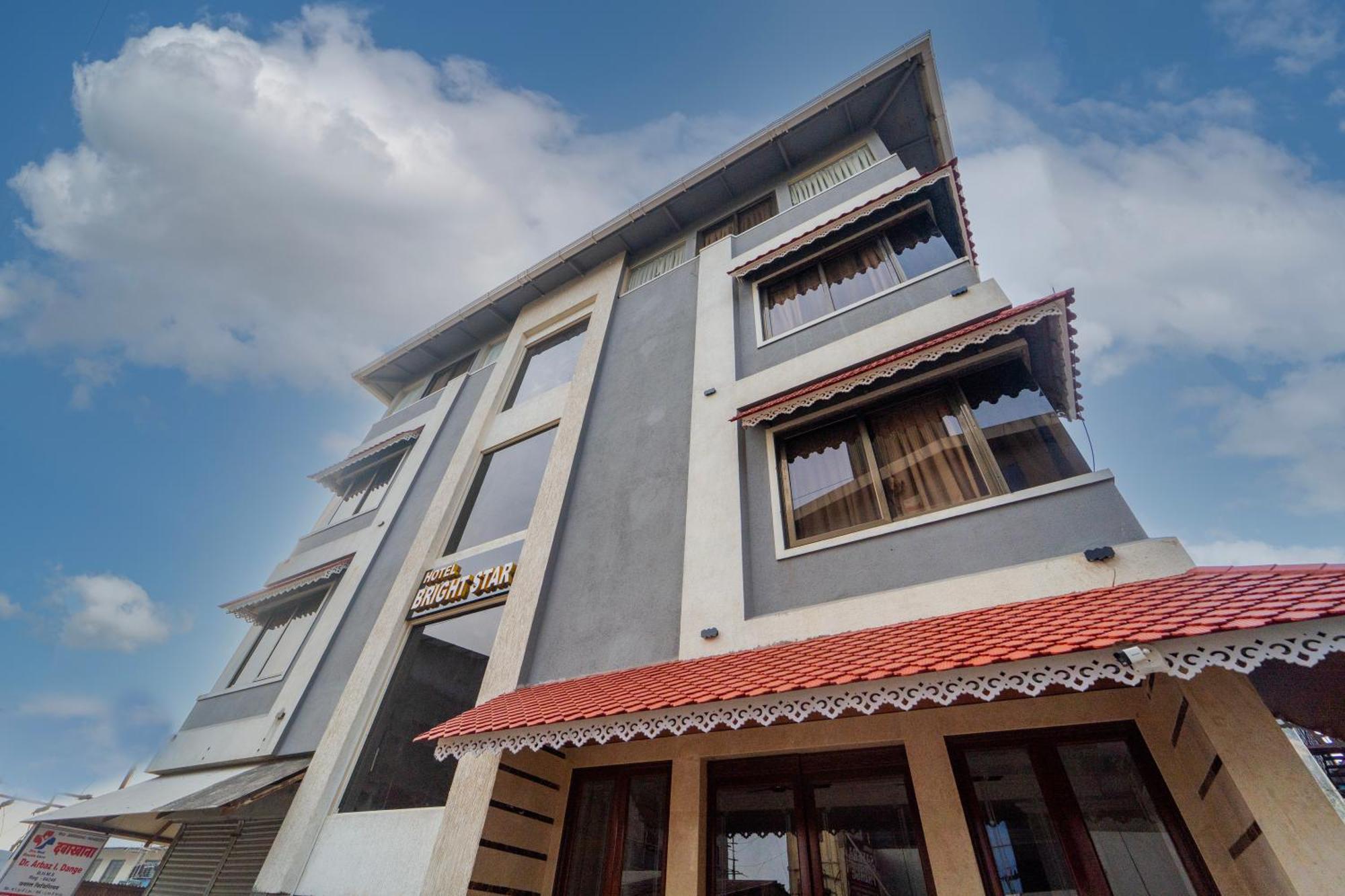 Hotel Bright Star Mahābaleshwar Exterior foto